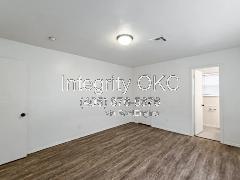 8514 Candlewood Dr — Photo 42