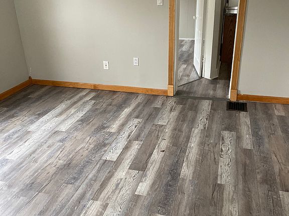 4th image of 1917 Price St Floor 1
