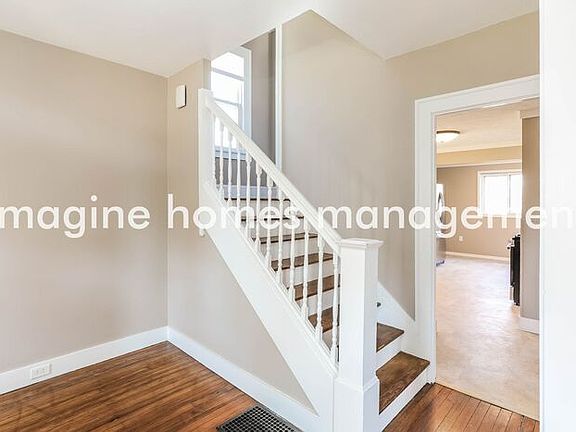 5th image of 1371 Westlake Ave