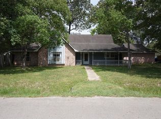 22067 Newton Dr, New Caney, TX 77357