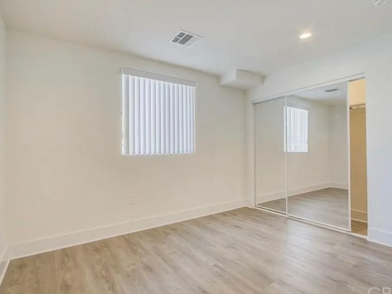 2635 Hauser Blvd — Photo 3