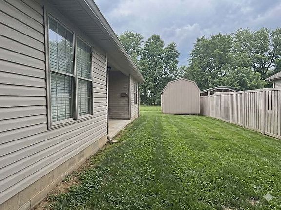 2nd image of 2213 Ruby Ct