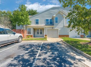 109 Locust Ln #109, Yorktown, VA 23693