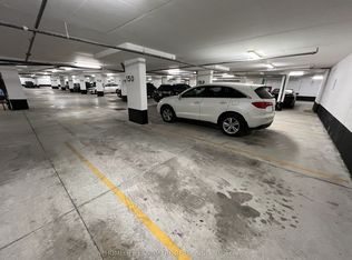 1080 Bay St, Toronto, ON M5S 0A5