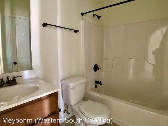 5th image of 626 Gray Catbird Way