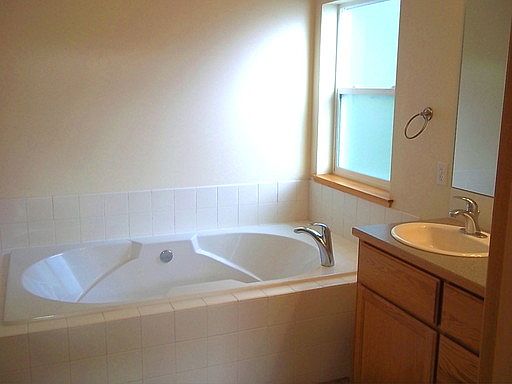 5th image of 11325B 22nd St SE