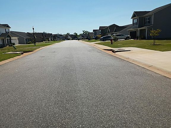 4th image of 1908 Rosalyn Dew Dr