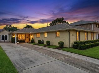 1128 Beverly Garden Dr, Metairie, LA 70002
