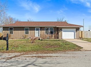 922 Shafer Street, Mt Vernon, MO 65712