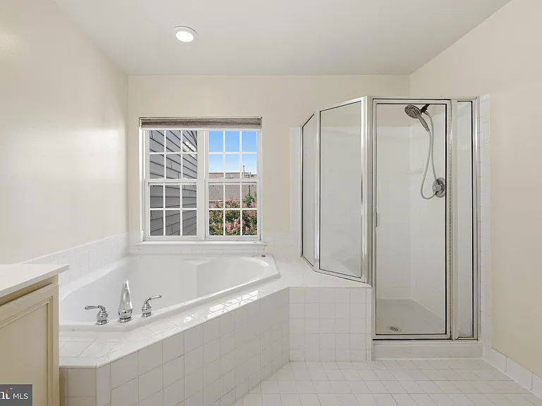 45805 Marlane Ter — Photo 36