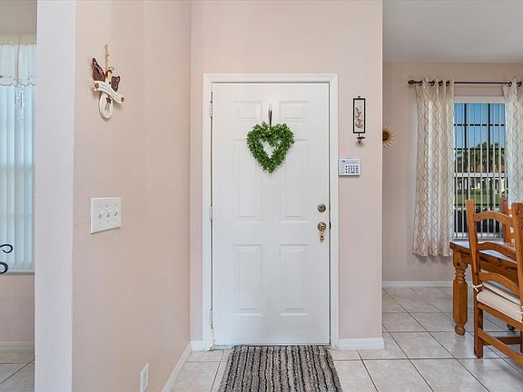 5th image of 4159 SW Macad Street