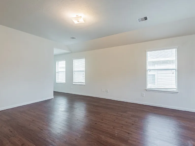 14942 Hidalgo Valley Ln — Photo 5