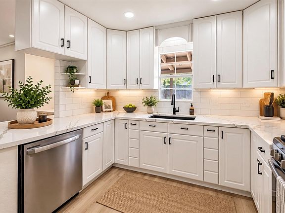 2nd image of 6638 Thornwall St