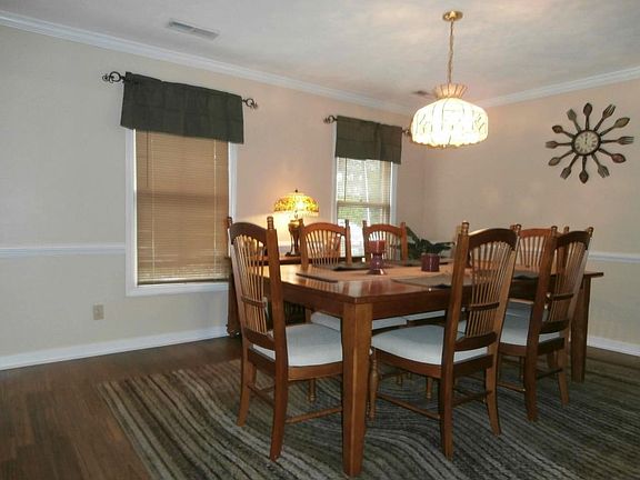 dining1