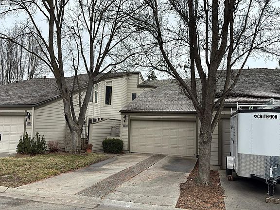 2nd image of 4540 N Savannah Ln