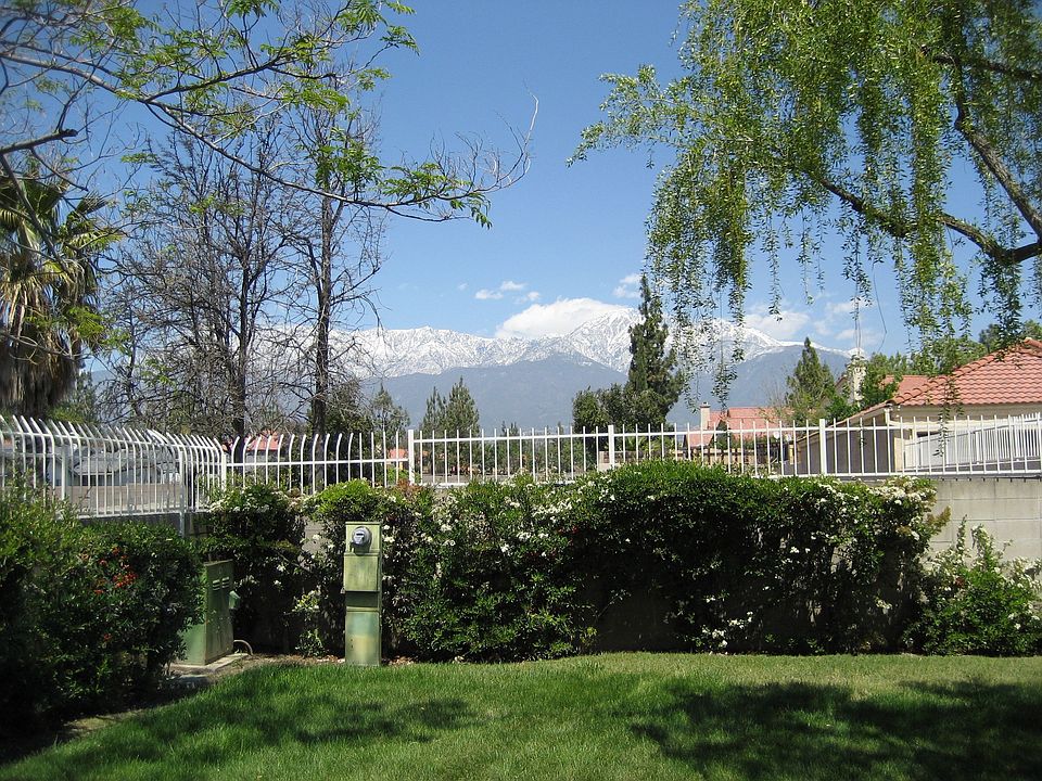 2nd image of 10211 Anacapa Ct