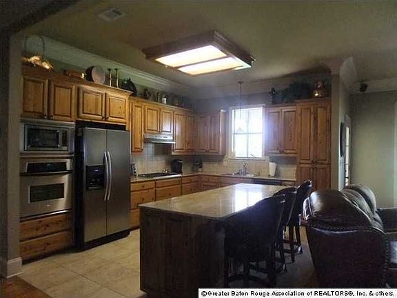 4th image of 15078 E Lakefront Dr