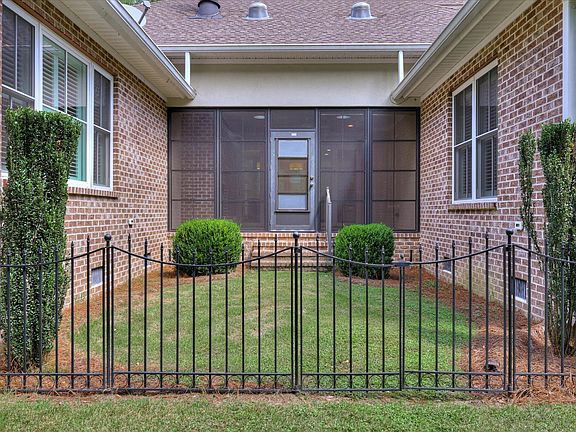 5th image of 1093 Arborgate Ln