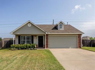 25571 E 91st Pl S, Broken Arrow, OK 74014