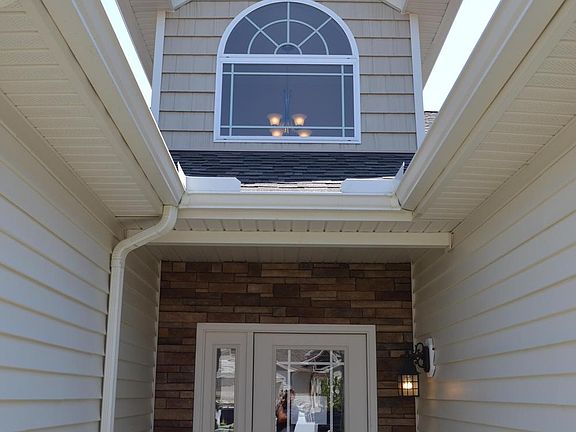 5th image of 22076 Olde Creek Trl #A2z5tr