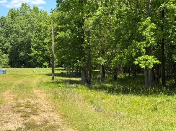 325 Rocky Branch Rd, Columbia, MS 39429