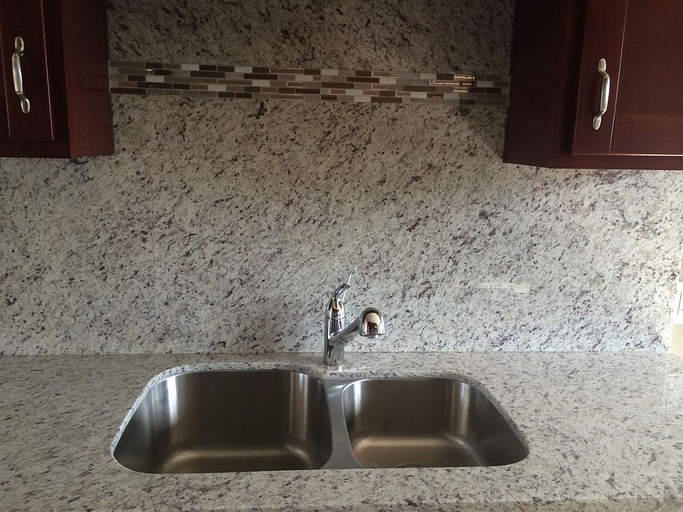 1st image of 534 Columbia Ave