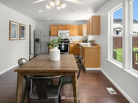 5th image of 29818 127th Pl SE