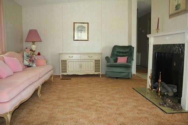 2nd image of 520 Barb Ann Ln