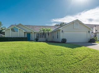 1020 6th Ave SW, Vero Beach, FL 32962