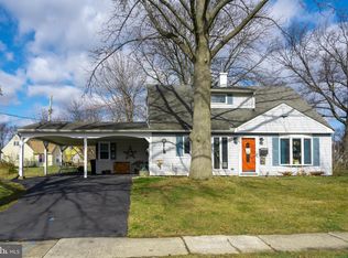 549 Doloro Dr, Morrisville, PA 19067