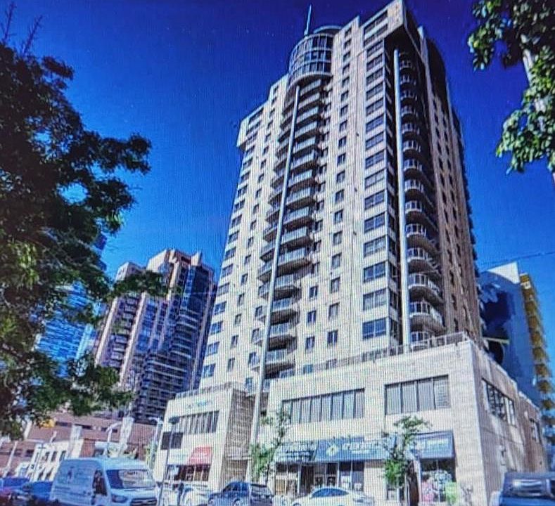 1st image of 683 10th St E #1901