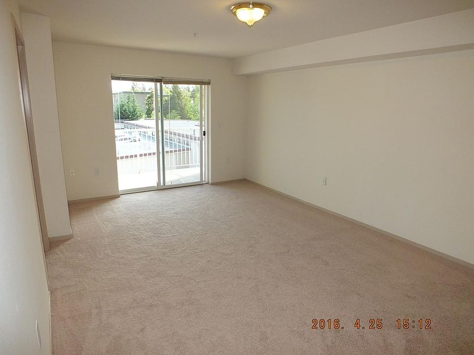 1st image of 12549 28th Ave NE APT 206