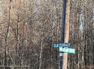 Elm Ter, Sterling, PA 18463