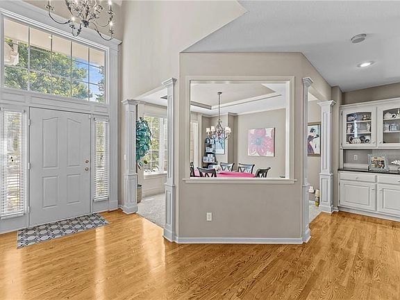 3rd image of 14080 S Hagan St