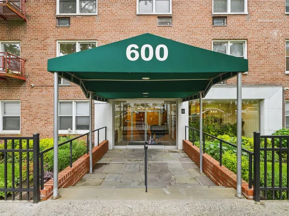 600 Locust Street #7C, Mount Vernon, NY 10552