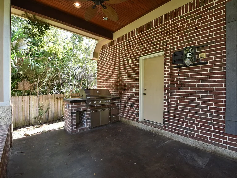 10 Renoir Trail Pl — Photo 51