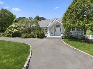 15 Jeffrey Ln, Westhampton Beach, NY 11978