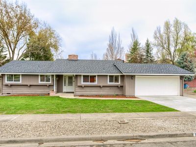 1933 Camellia Ave, Medford, OR, 97504