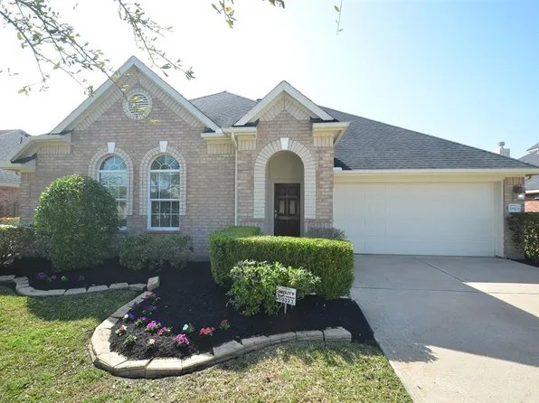 19323 Morning News Ln, Richmond, TX 77407