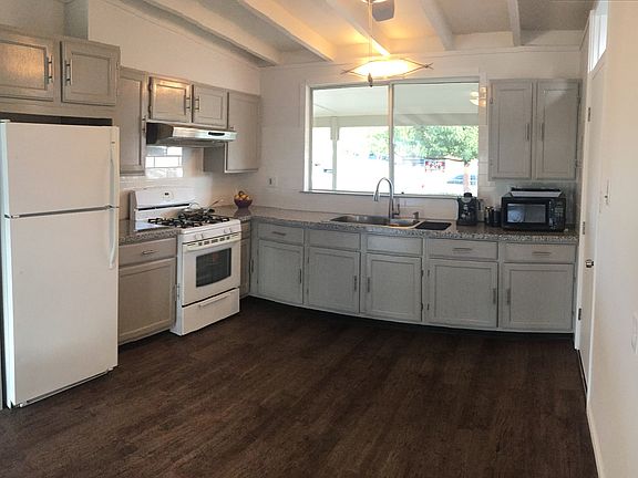 4th image of 620 Kegle Dr