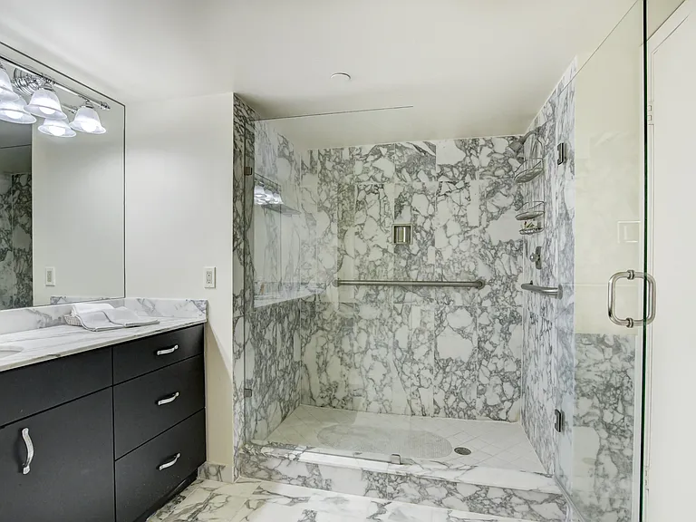 4301 N Ocean Blvd #607 — Photo 19