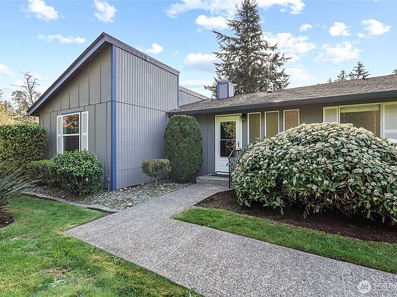 5th image of 8106 -8108 41st Street Ct W
