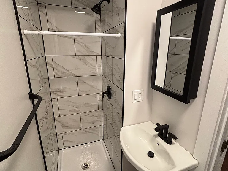 2413 Dupont Ave S #2 — Photo 1