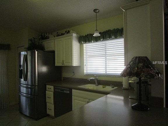 4th image of 3521 Westerham Dr