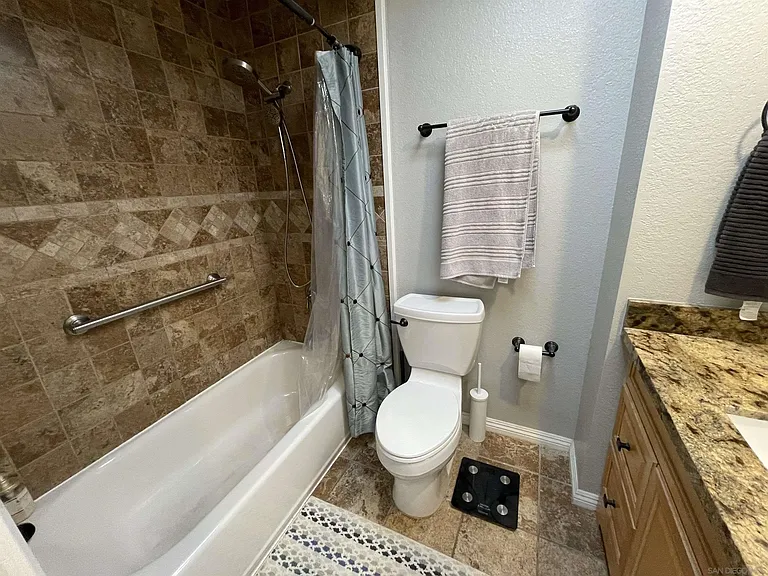 2238 River Run Dr #250 — Photo 28