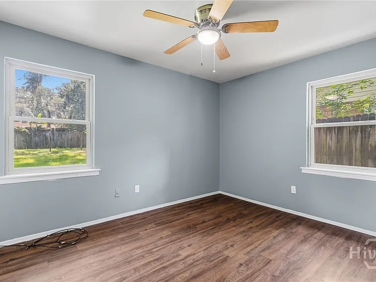 3 Monica Blvd — Photo 29