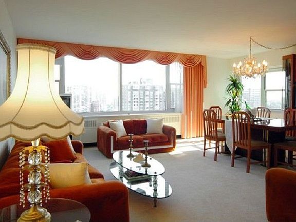3rd image of 4250 N Marine Dr APT 2008