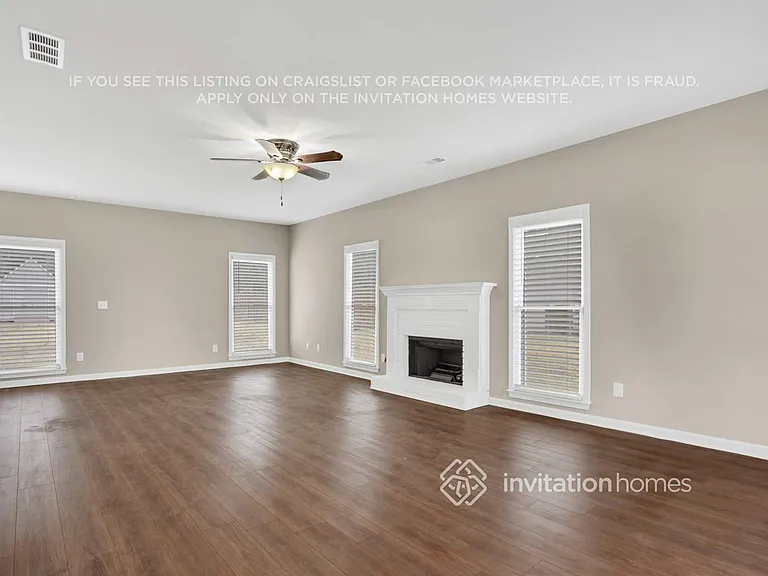 5504 Millers Creek Dr — Photo 4