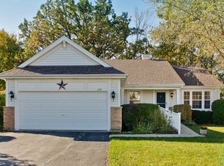 889 Mulberry Ct, Grayslake, IL