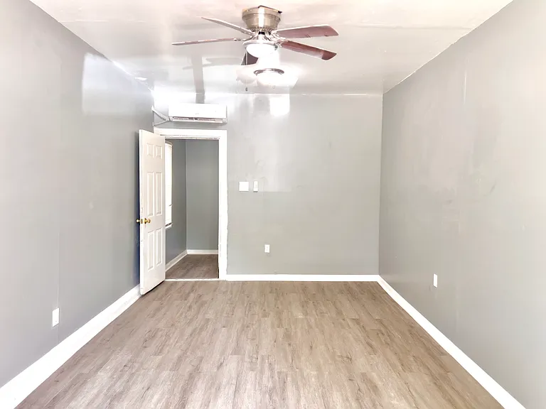 410 N Elizabeth Ave — Photo 20